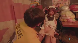 Anh xã mất vì tai nạn giao thông, người tình của con trai sống một mình được bố Chồng yêu an ủi